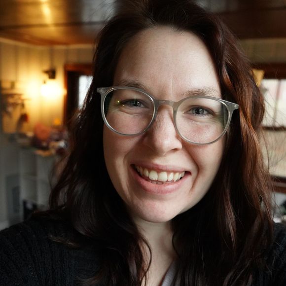 Meet your Posher, Sadie - Picture 1 of 1